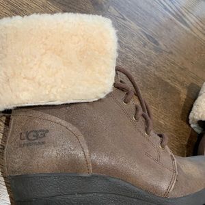 Waterproof Ugg Wedge- Size 7